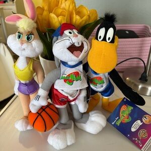 3 Space Jam Vintage stuffed figures